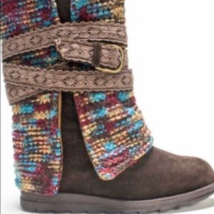 Mukluks boot, excellent condition